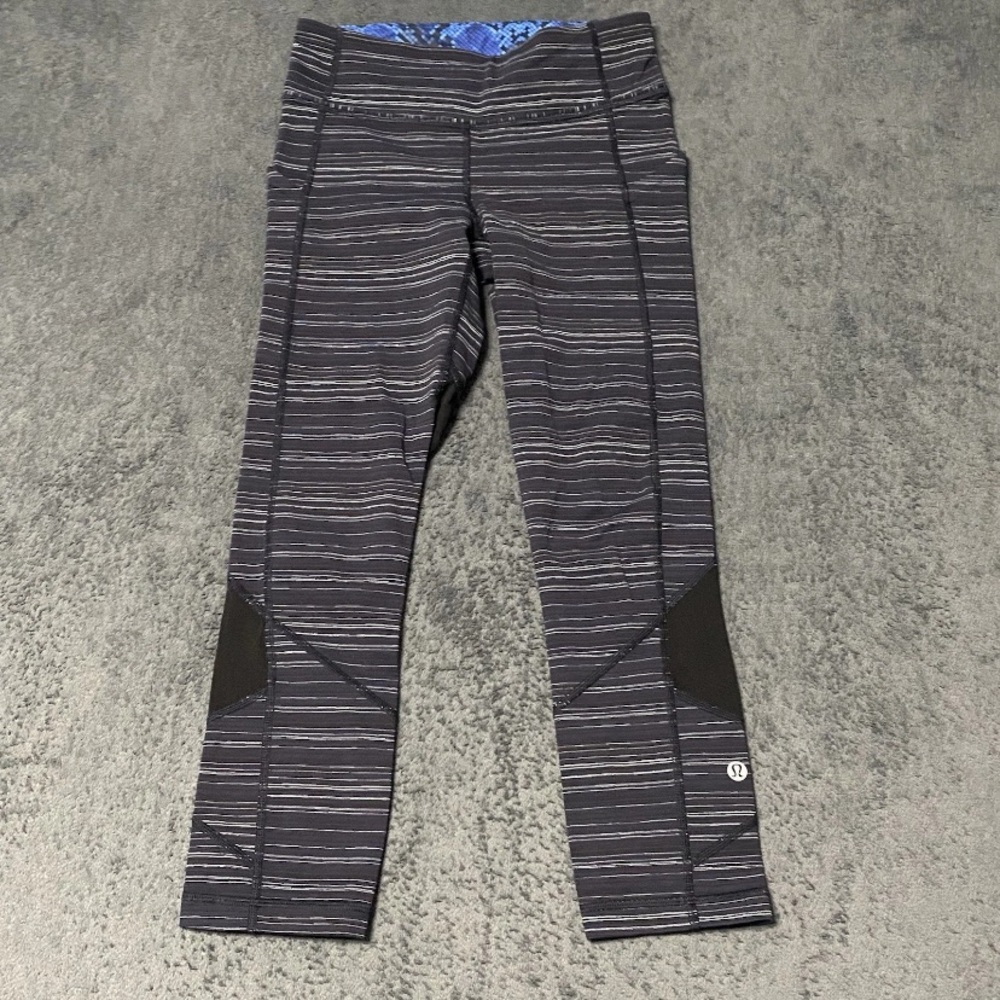 Lululemon Leggings Womens 4 Pace Rival Crop 22" Cyber Stripe Naval Blue Active